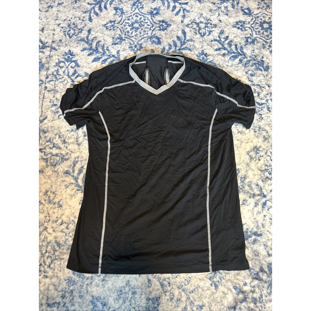 Lululemon Shirt Mens Medium Gray Metal Vent Tech Short Sleeve Active Gym Stretch